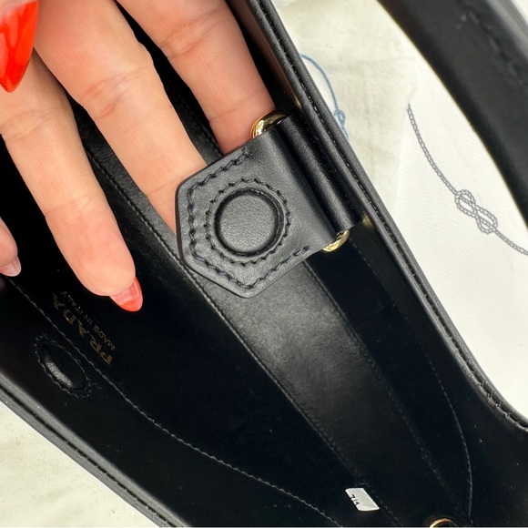 Black Prada Medium Leather Bag - Picture 11 of 17